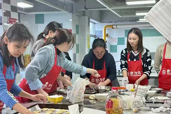 郑州食为先小吃培训 - 烧烤培训班学费多少钱