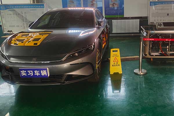 保定虎振新能源培训学校招生