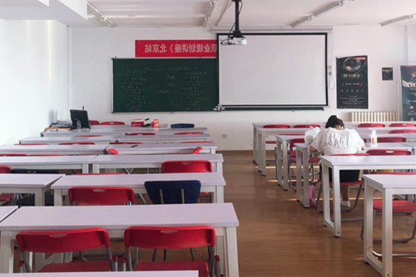 40岁了考会计证还有用吗？