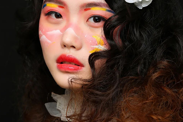 徐州学化妆师年龄多大合适